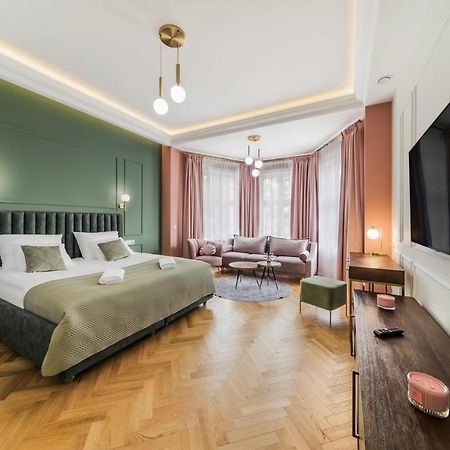H Aparthotel Елк Екстер'єр фото