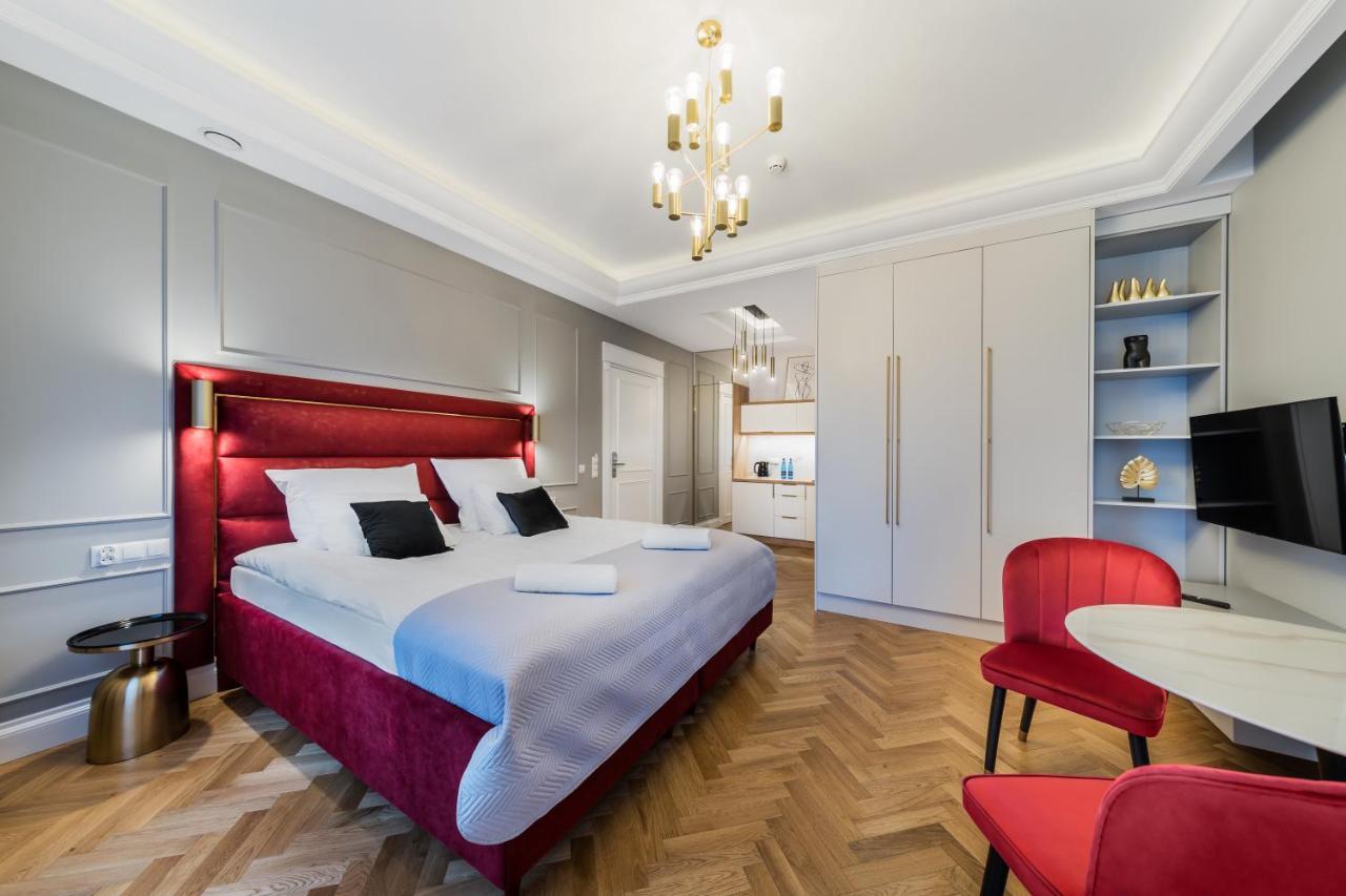 H Aparthotel Елк Екстер'єр фото