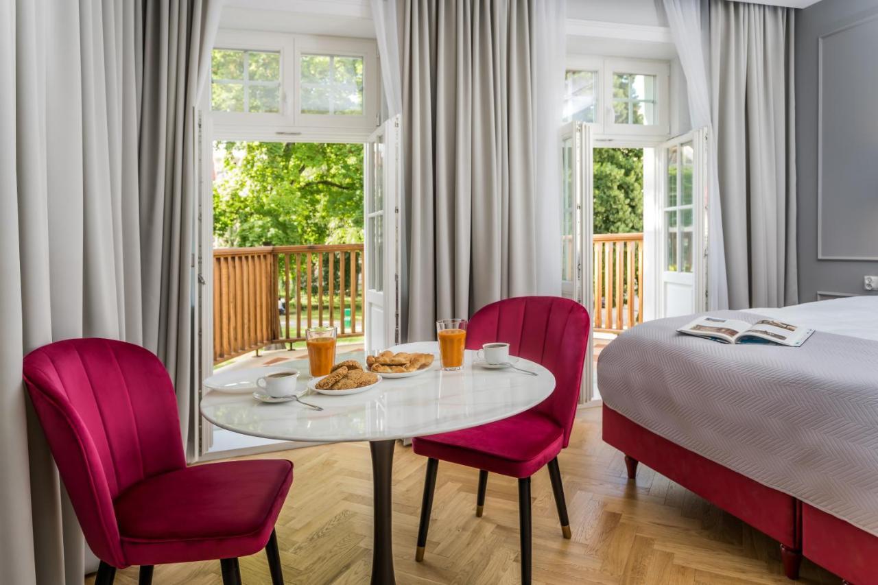 H Aparthotel Елк Екстер'єр фото