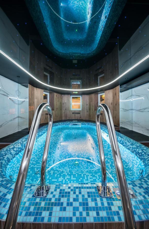 H Aparthotel Елк Екстер'єр фото